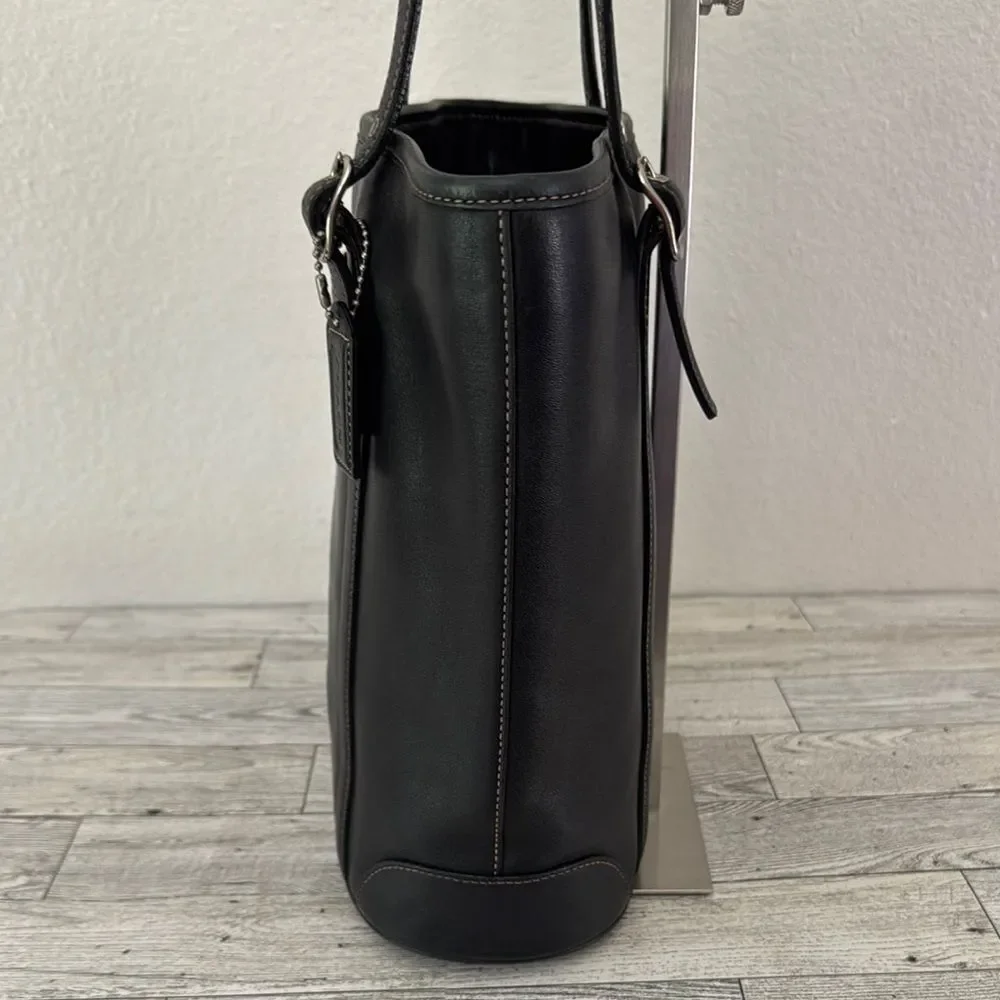 Coach Vintage Hampton Legacy Black Leatherware Tote
